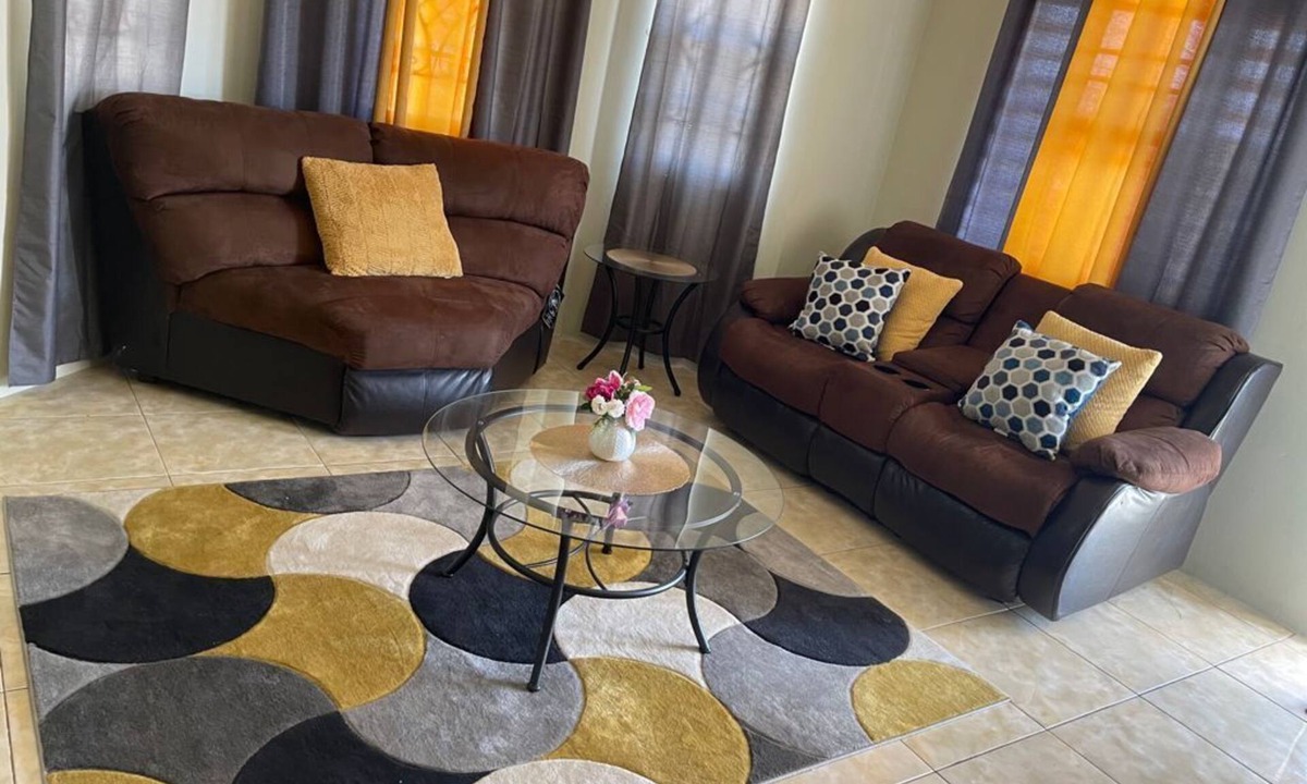Falmouth House | Williams Oasis