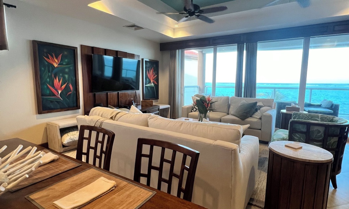 San Pedro Condo | Your Oceanfront Deluxe 3 Bed/3 Bath Condo Awaits at Belize's #1 Rated Resort