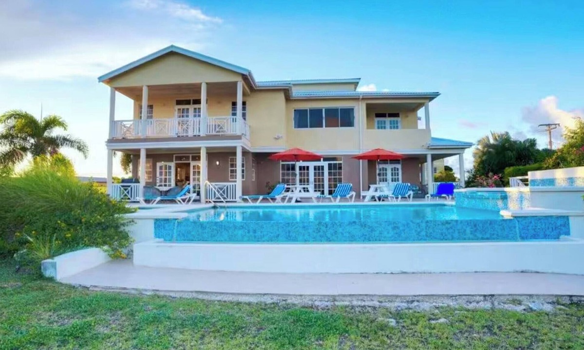 Welches House | ZenBreak Landsdown House 6 Bd