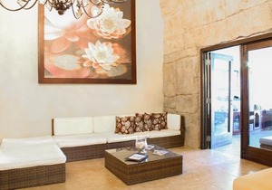 Casa Luna Eagle Beach