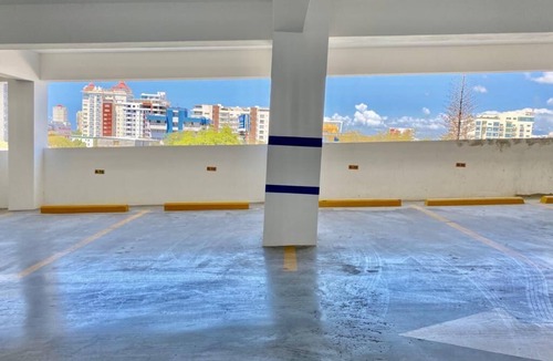 Bella Vista Apartment | 1 Bed Apartment, floor 18