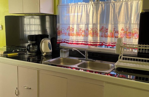 Choiseul Quarter Condo | 1-bedroom condo in charming Choiseul with AC, WiFi. Book now