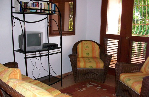 Playa Chiquita House | 1BD family-friendly casita with pool and ping-pong table, near ocean