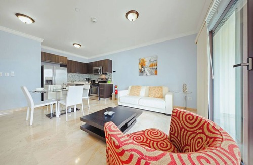 Washington Condo | 1BR1BA Condo w/Pool & Resort Amenities @ PalmBeach