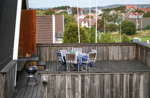 Bohus-Bjorko Apartment | 2 bedroom awesome apartment in Bohus-björkö