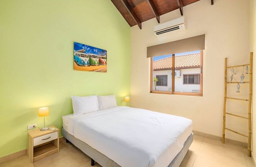 Modanza House | 2 Bedroom House w/ Pool & BBQ in Central Location