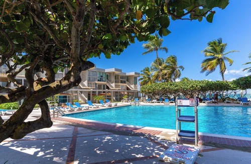 Condado Apartment | 21st Floor Ocean View + Beachfront + Balcony + Huge Pool