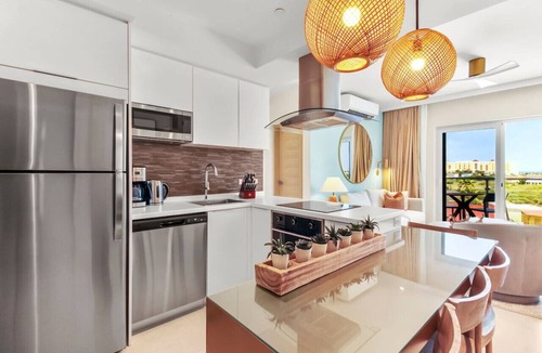 Opal Apartment | 2BR Condo w/Island View | Aracari 27 by Bocobay