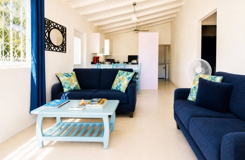 Bridgetown Cottage | 2BR Cottage, Walk to Brandons Beach, AC, WiFi