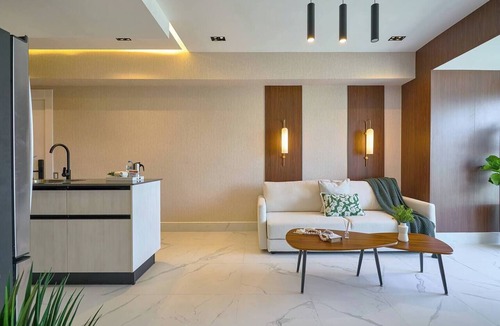 Evaristo Morales Apartment | ®{2BR | Urban~Oasis} DowntownSD +Pool+Gym+Balcony