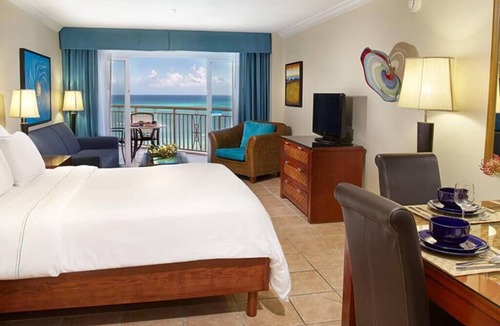 Palm Beach Resort | 3/3 Bedroom Suite Divi Aruba Phoenix Beach Club