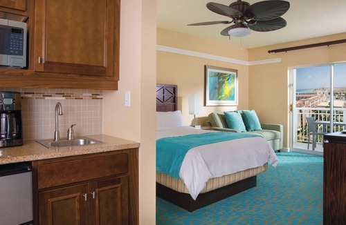 Palm Beach Resort | 3 Aruba Surf Club Beachfront Resort and Spa, Hot Tub