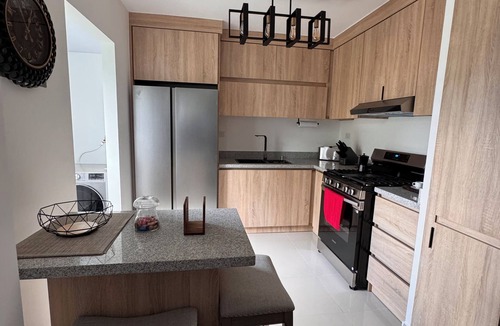 Santiago de los Caballeros Apartment | 3-bedroom apartment in enchanting Santiago de los Caballeros with AC