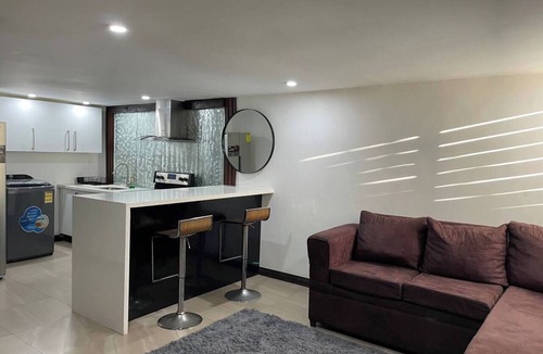 Eastwood Park Apartment | 3 Bedroom Retreat: Pool, Sports, & Cozy Luxury