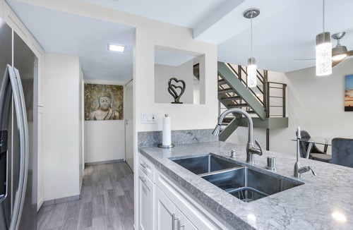 Racquet Club Estates Condo | 3 BR Palm Springs Condo. Pool, Hot Tub. Palm Springs Art District.