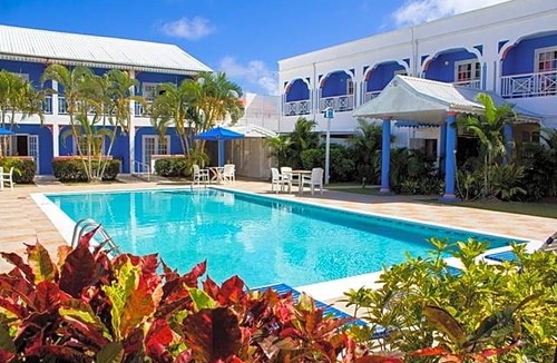 Rodney Bay Hotel | 3-Star Hotel ∙ Bay Gardens Inn