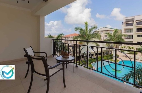 Kamay Apartment | 314 : Super Fast Wi 1 bedroom condo in Palm Beach w/ balcony