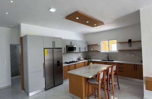 Los Brazos Apartment | 35 Min POP Airport Modern Oasis Near Beach