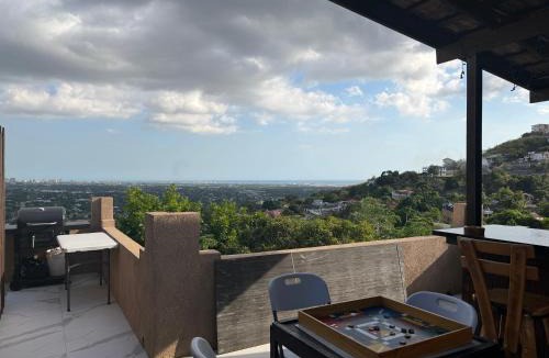 Saint Andrew Apartment | 360 RokView Suites 3BR Spacious