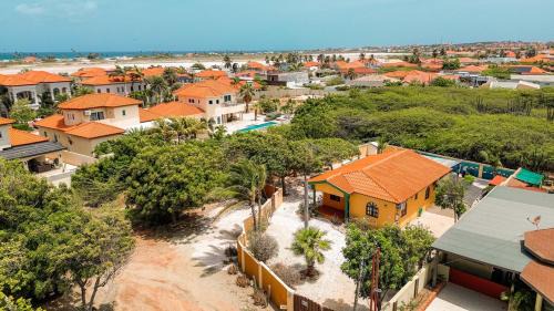 Opal House | 3Bed-PrivatePool NearHotelBeach