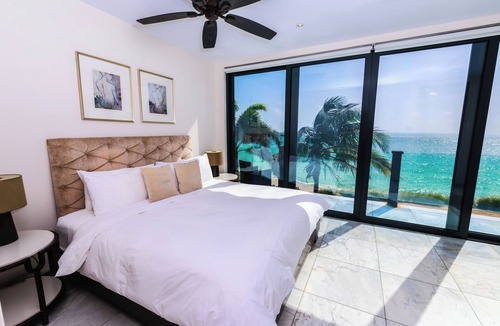Fryes Beach Hotel | 3BR Villa by the Beach | Sea Views | Antigua Escape
