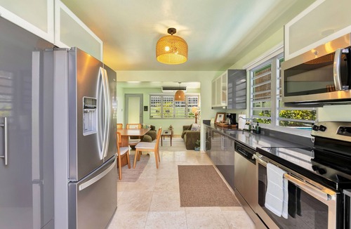 Parque House | 4BR Pool Home | 5 Min to Beach, San Juan