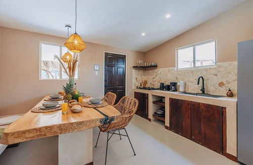 Kudawecha House | 5MIN to Palmbeach Private Poolside Oasis by LUCHA