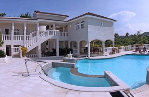 Los Brazos Villa | 6 BDR Villa-Private Pool-Beach located on resort