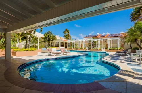 Arashi Apartment | ACROSS FROM BEACH 1BR- Sunset Suite @ MalmokBeach!