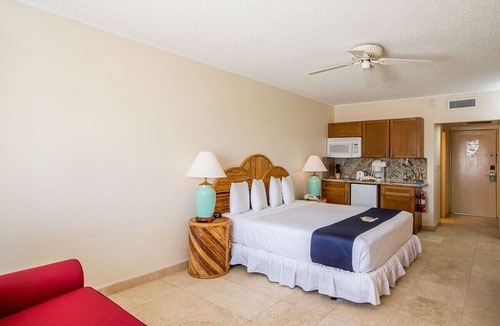 Palm Beach Condo | Affordable Family Friendly Getaway For Summer 2019!