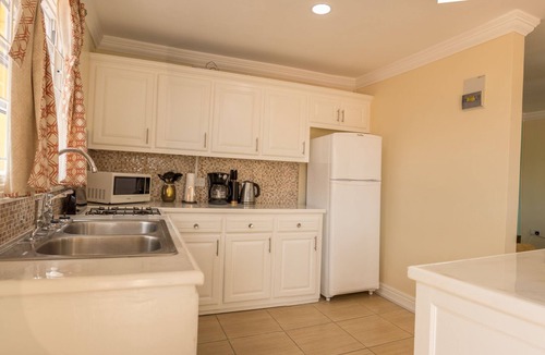 Soufriere Apartment | Air Condition Cozy Apartment Near Beach