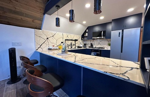 San Jose de las Matas Ski Chalet | Alpine River Cabin with direct access to the river