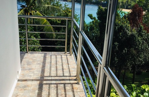 Castries Apartment | Apartment with a million dollar view and a wrap-around balcony with beach access