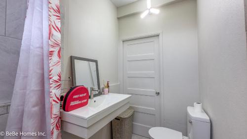 Vieux Fort Quarter Apartment | Aquoia Luxe Suite - 10min from UVF Airport