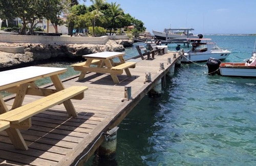 Shiribana House | Aruba Local Private House