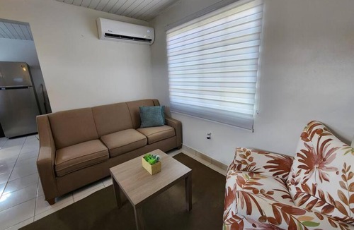 Paradera House | Aruba Roncado Cheerful 3 bedroom home in Paradera