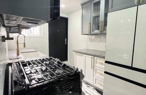 Harbour View House | Awesome 4-bedroom house with AC in charming Harbour View
