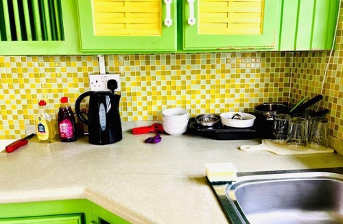 St. George's Apartment | Basic Jealous Mountain One Bedroom Apartment