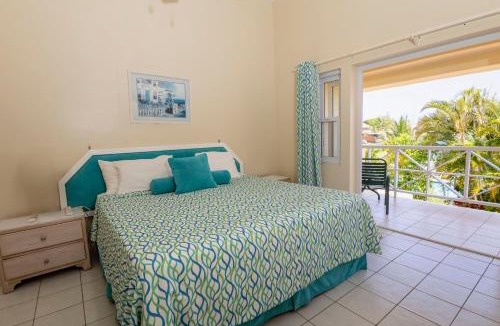 Bois d'Orange Apartment | Bayview Villa 10- Central Stay with Ocean Views