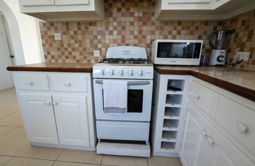 Rodney Bay Apartment | Beach Bliss! Pool, Beach, Quiet, with Laundry