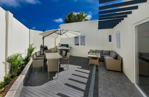 Oranjestad Villa | Beach Dream Island House- 10 Minutes from Eagle Beach