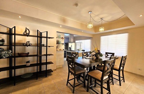 Boroncana Villa | Beach Getaway: Sleeps 10-Boroncana Bonita.
