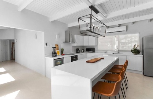 Bakval Villa | Beach House | By Bocobay