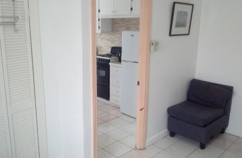 Choc Apartment | Beach Stroll 1 Bedroom Apartment