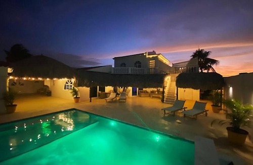 Palm Beach Apartment | Beach Walk Residences
