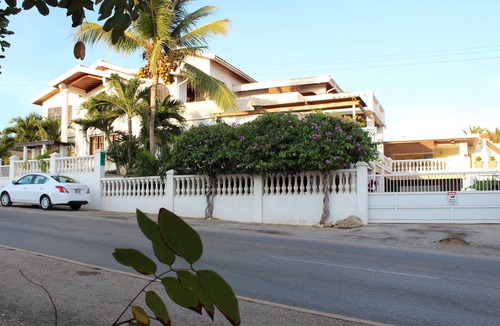Arashi Apartment | Beach white villa oceanview apartment B, BEST LOCATION!
