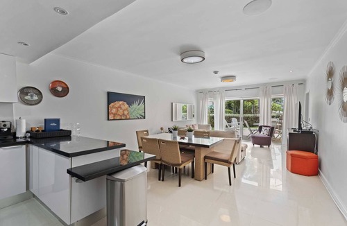 Oranjestad-West Condo | Beachfront - Beach Garden 2BR condo - E124