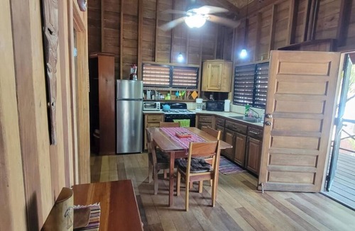 Hopkins House | Beachfront Blue Moon Cabana