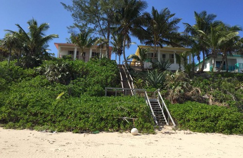 North Palmetto Point House | Beachfront Cottage with 50 Mile Ocean View and Pool Access