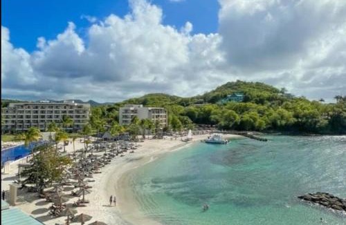 Cap Estate Apartment | Beachfront Cozy Apt